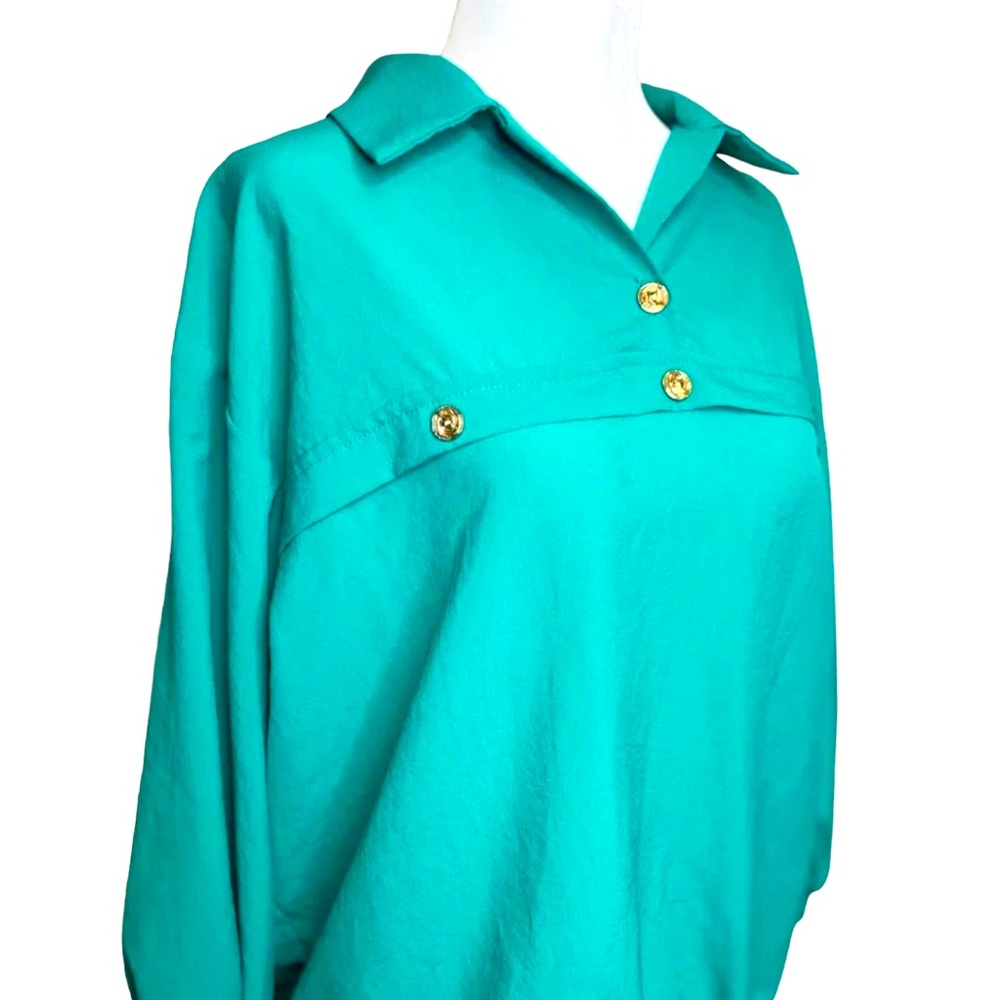 Vintage Collared Pullover